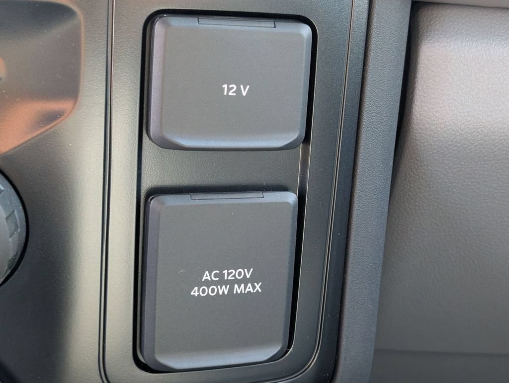 New 2025 Ford F550 4x4 Crew Cab Super Duty image 27