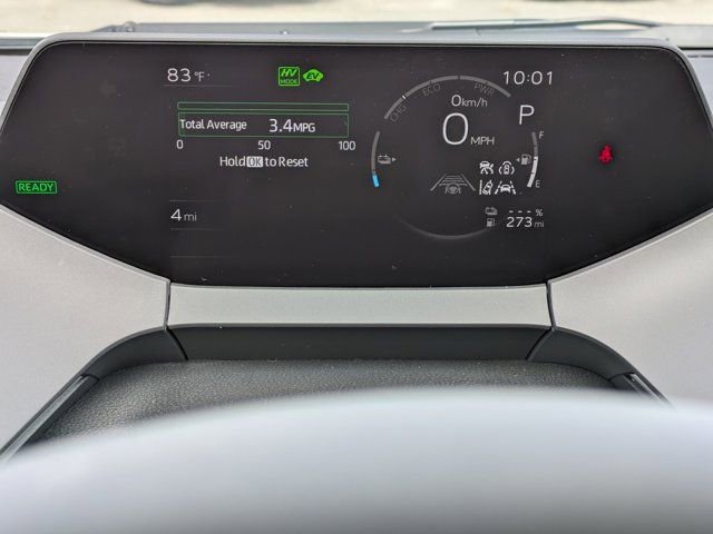 New 2025 Toyota Prius Plug-In Hybrid FWD image 31