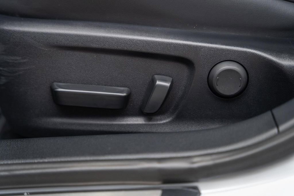 Used 2023 Lexus IS 350 F Sport image 42