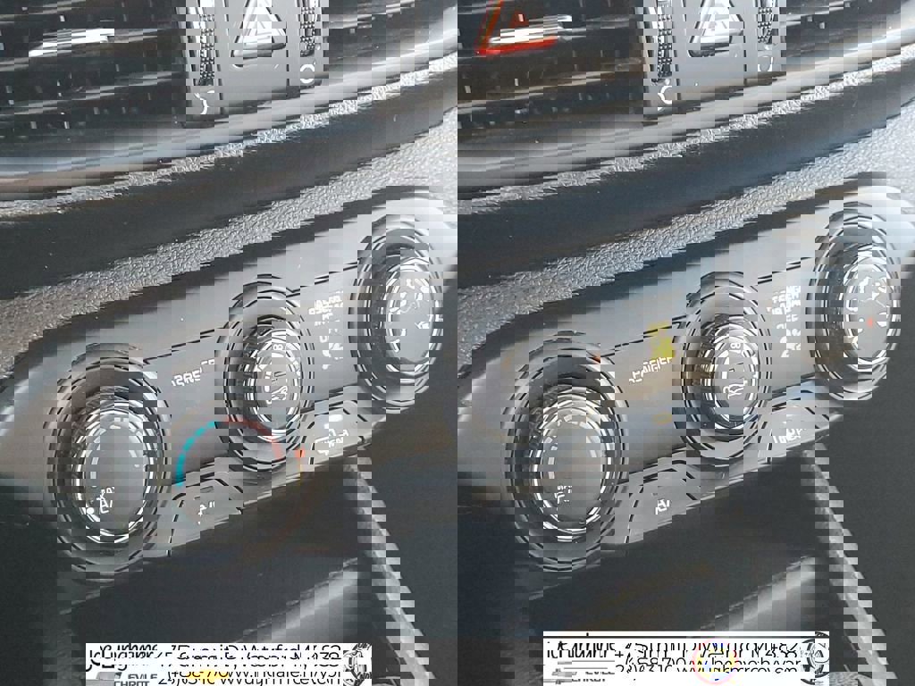 Used 2020 Kia Forte LXS image 17