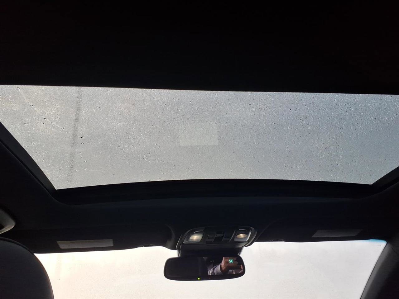 Used 2018 Kia Stinger GT2 image 8