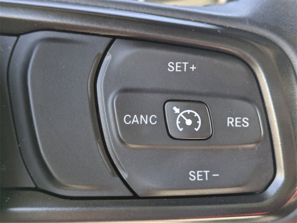 Used 2018 Jeep Wrangler Unlimited Sport S image 27