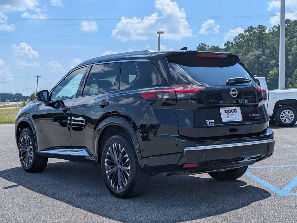 Used 2026 Nissan Rogue Platinum w/ Platinum Premium Package AWD/4WD image 3