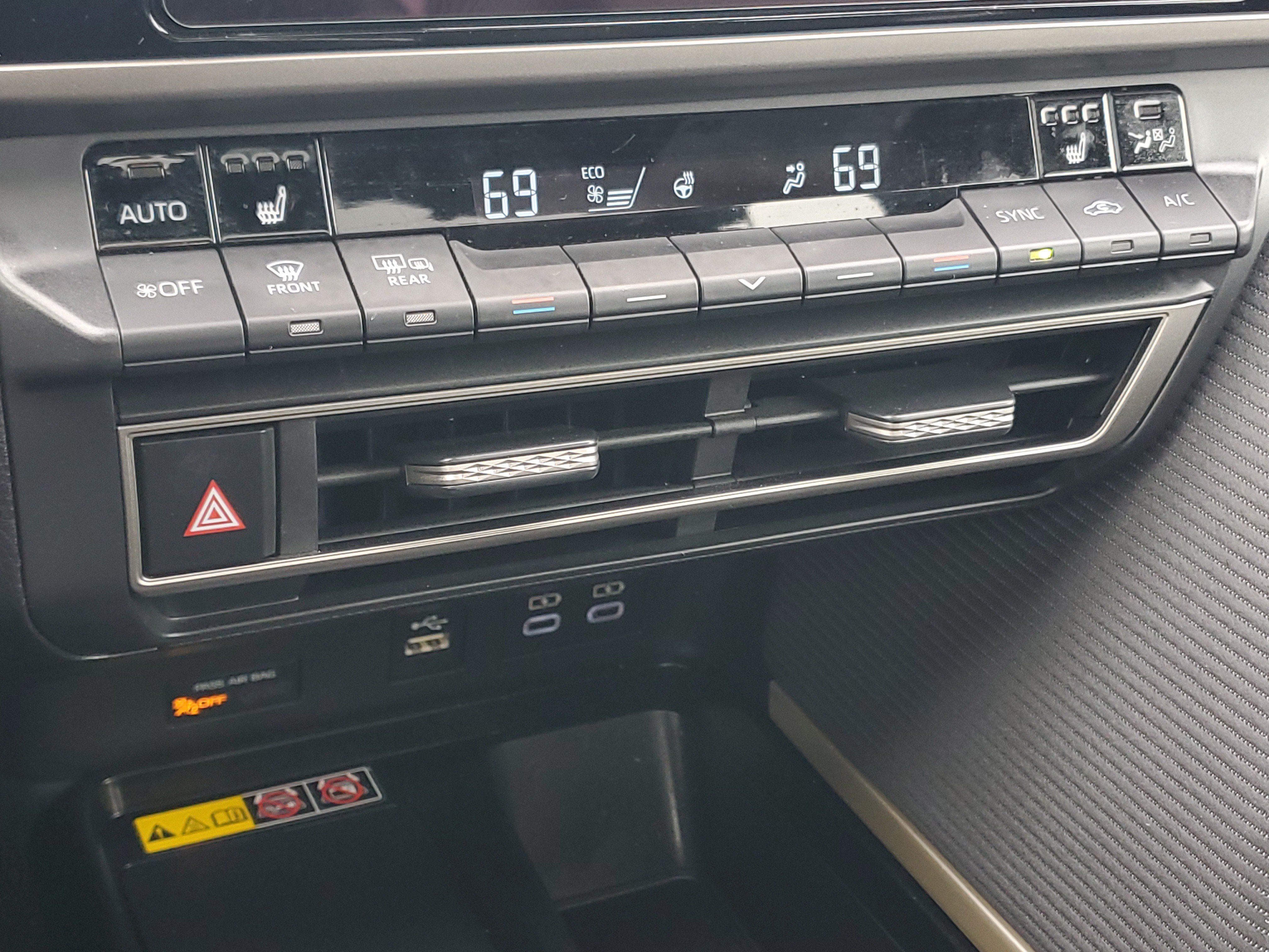 Certified 2026 Toyota Camry SE w/ Convenience Package FWD image 28
