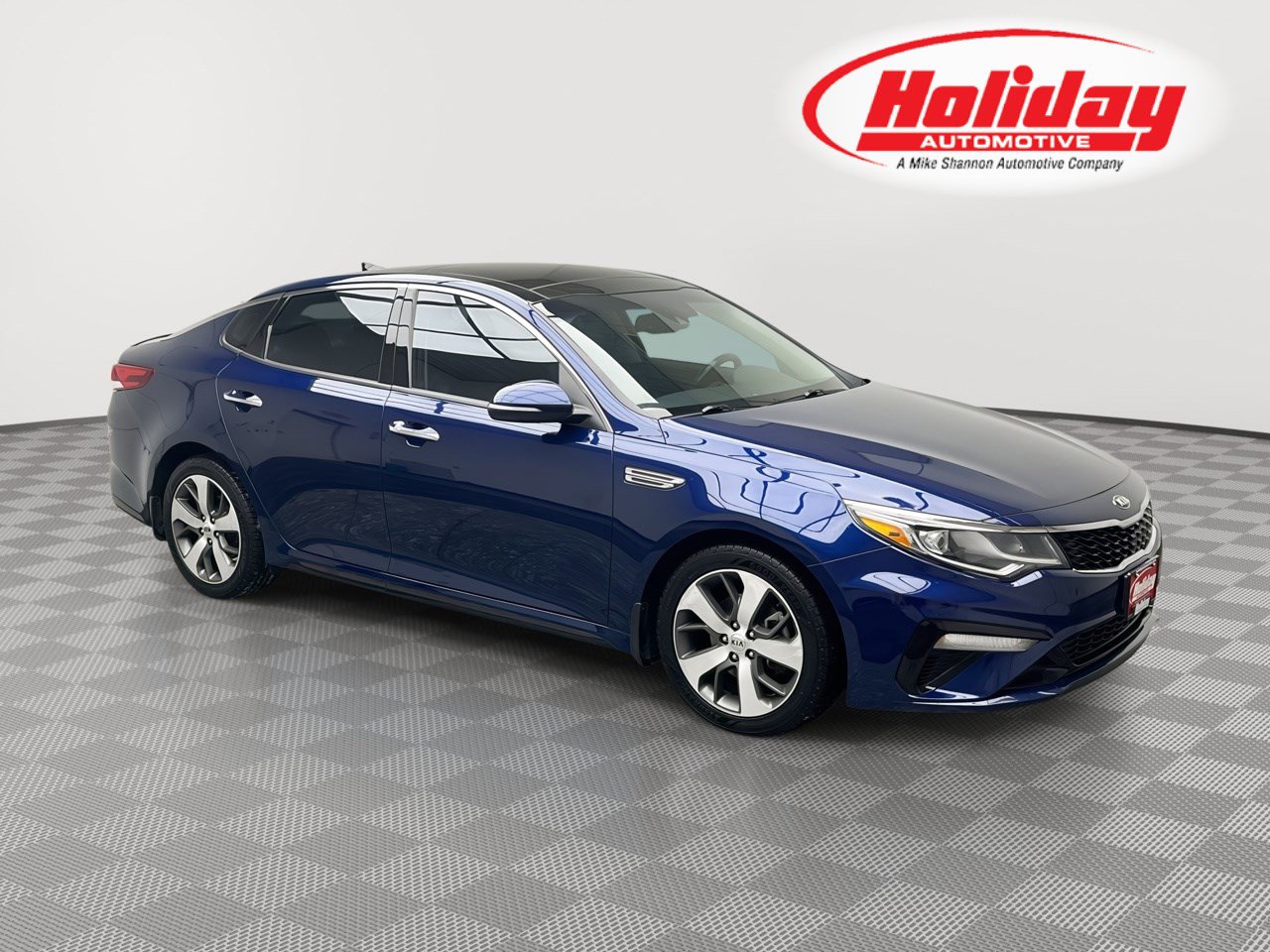 Used 2019 Kia Optima S w/ S Panoramic Sunroof Package