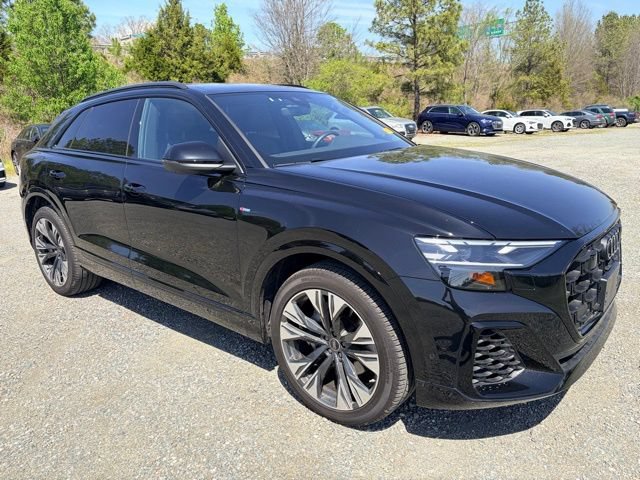 Certified 2025 Audi Q8 Premium Plus w/ Premium Plus Package AWD/4WD image 3