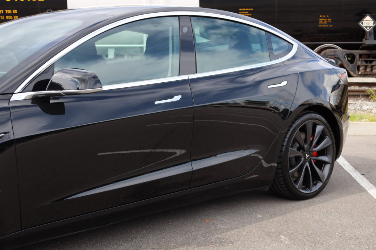 Used 2020 Tesla Model 3 Performance image 24