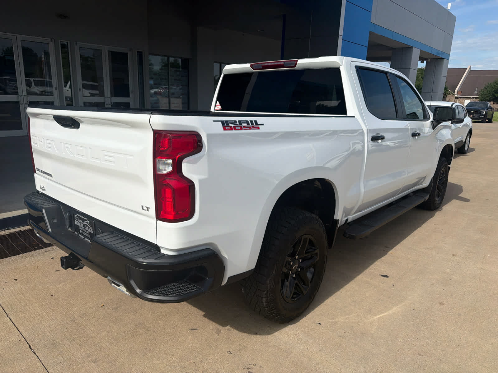 Used 2024 Chevrolet Silverado 1500 LT Trail Boss w/ Protection Package AWD/4WD image 6