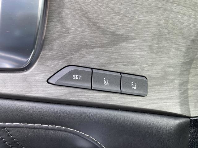 Certified 2024 Kia Sorento SX Prestige image 12