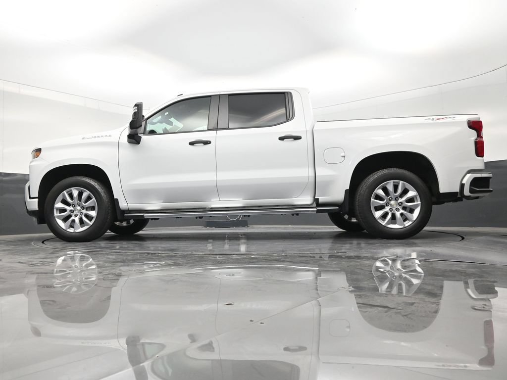 Used 2021 Chevrolet Silverado 1500 Custom w/ Custom Max Trailering Package AWD/4WD image 21