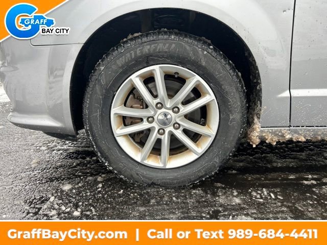Used 2019 Dodge Grand Caravan SXT image 25