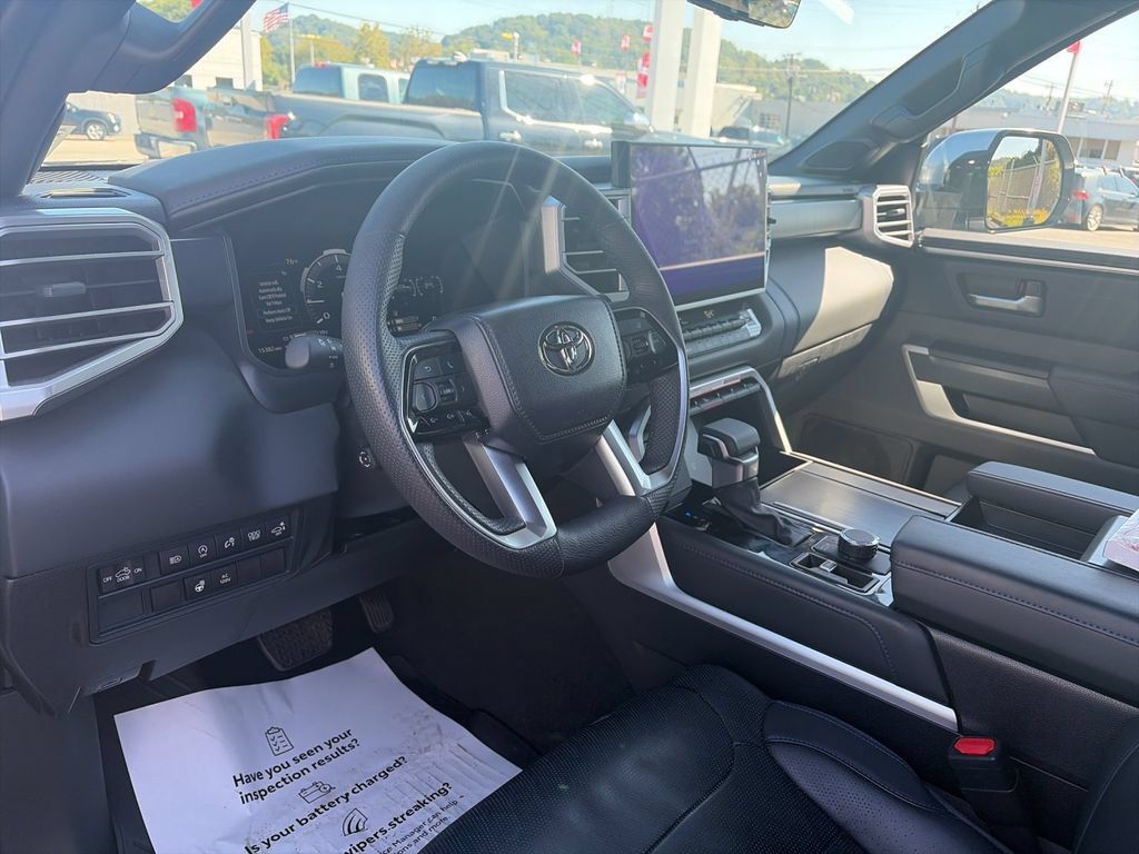 Used 2025 Toyota Tundra Platinum AWD/4WD image 11