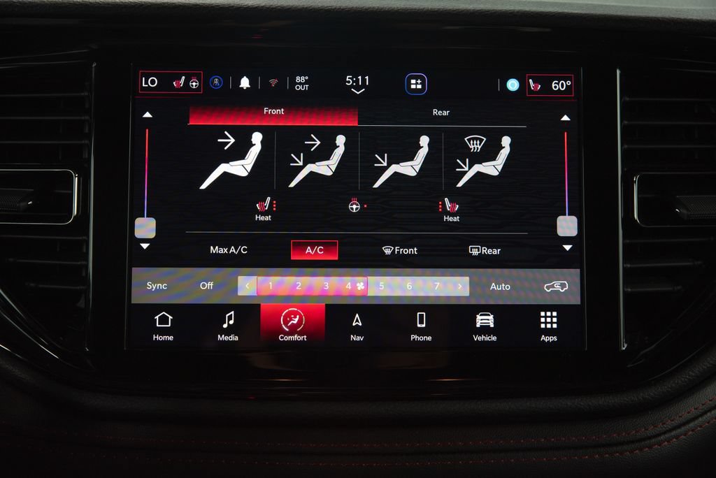 Used 2025 Dodge Durango GT AWD/4WD image 34