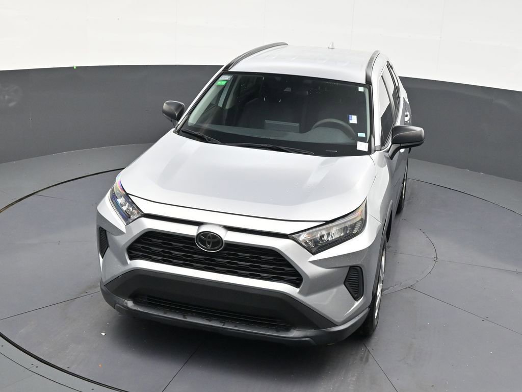 Used 2020 Toyota RAV4 LE FWD image 19