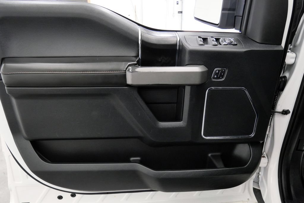 Used 2018 Ford F150 Platinum w/ Technology Package AWD/4WD image 13