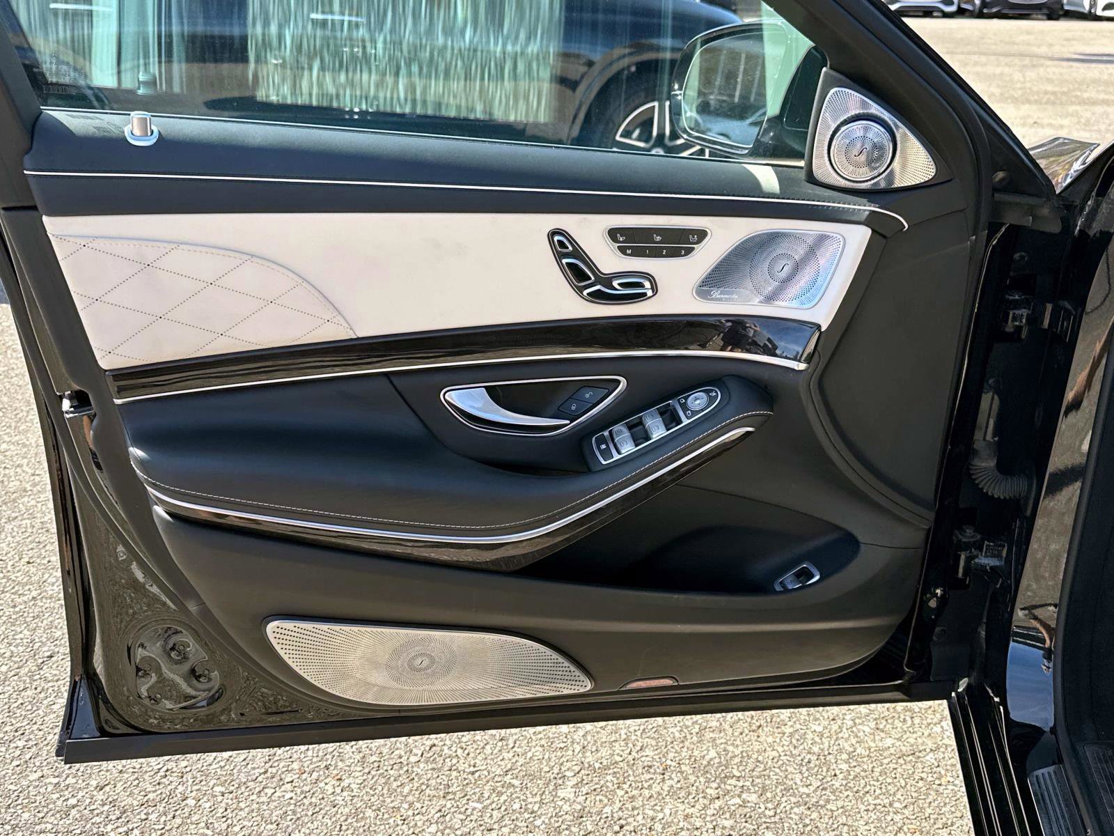 Used 2016 Mercedes-Benz Maybach S 600 image 15