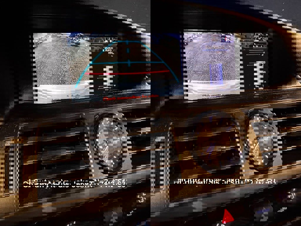 Used 2014 Lexus LS 460 image 29