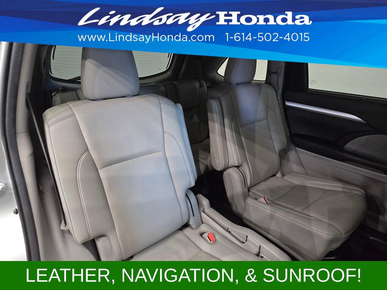 Used 2019 Toyota Highlander XLE AWD/4WD image 9