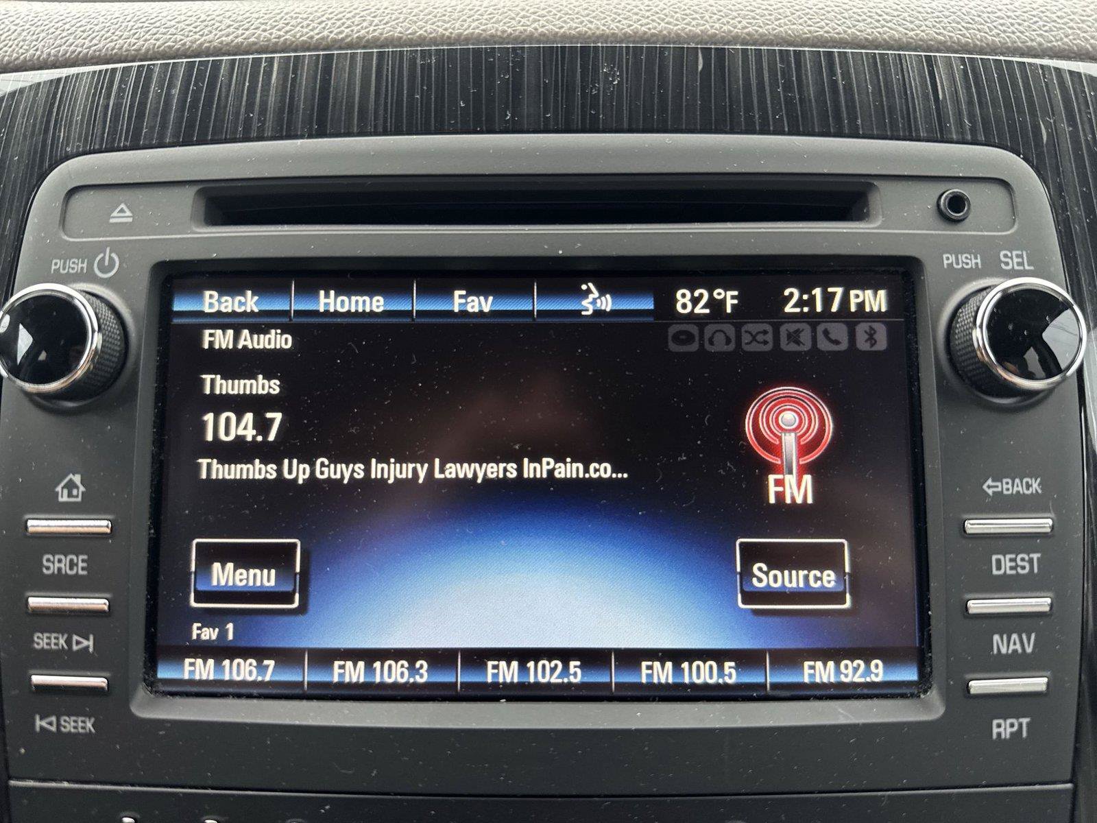 Used 2016 Chevrolet Traverse LTZ FWD image 14