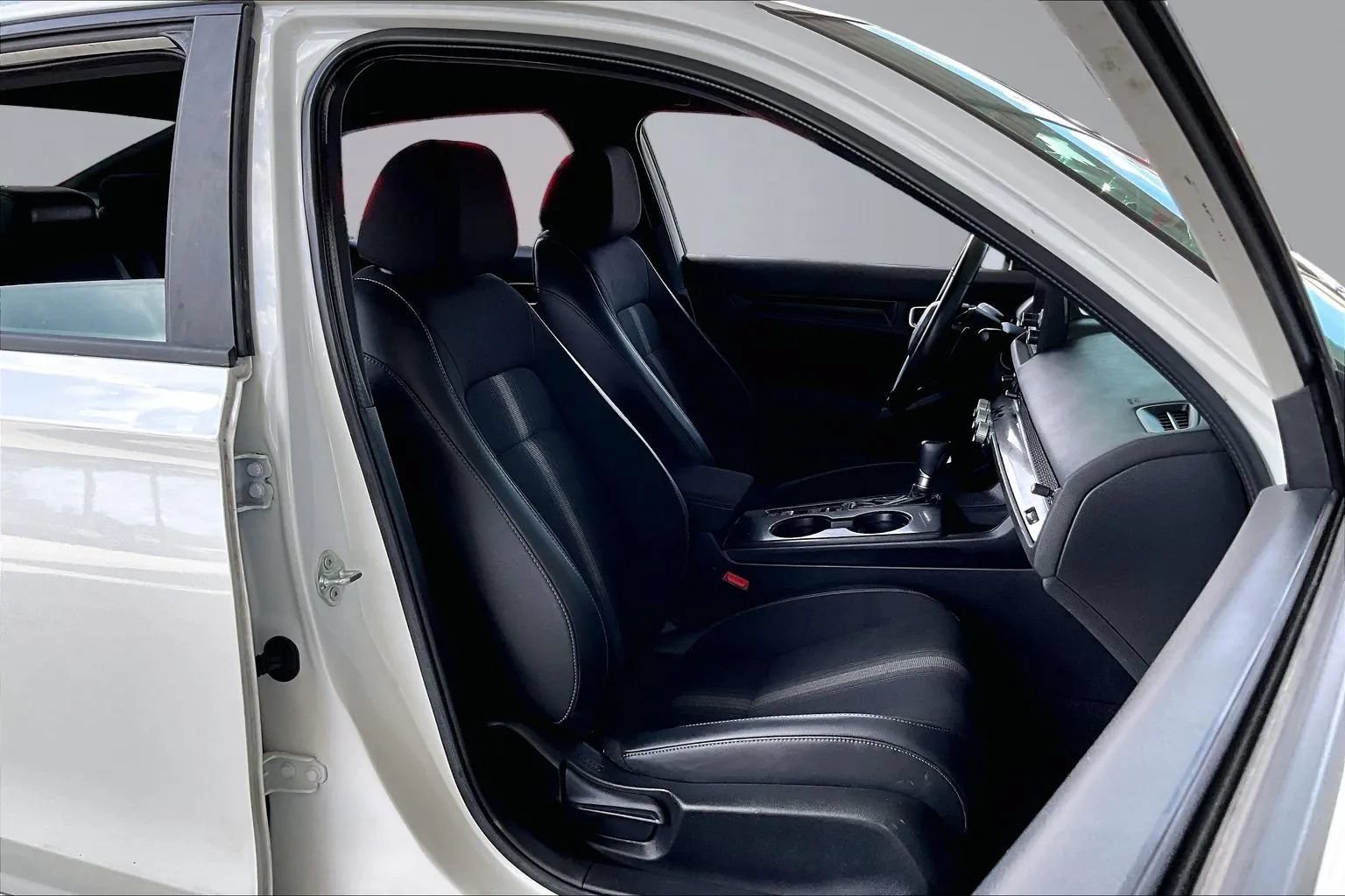 Used 2023 Honda Civic Sport image 25