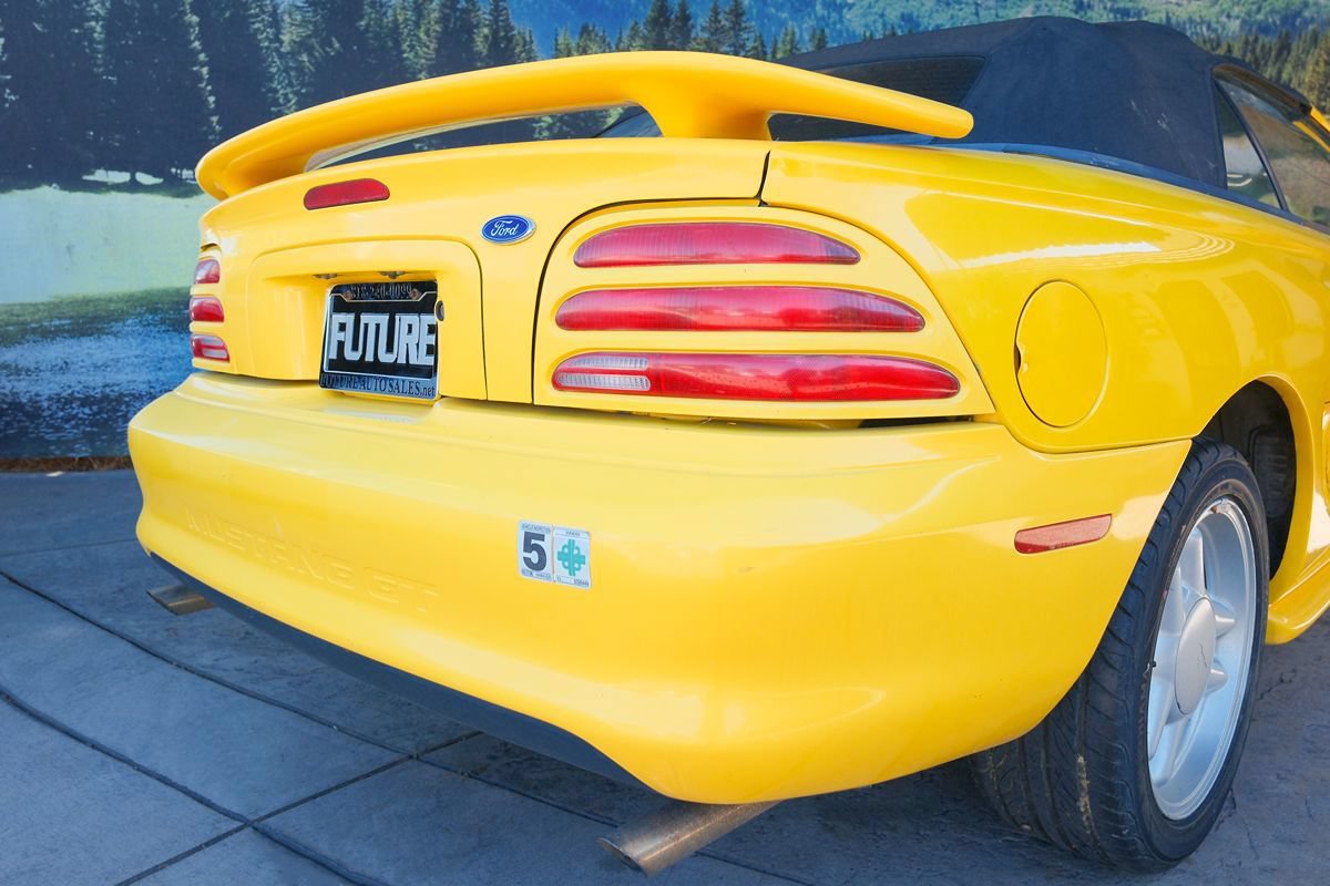 Used 1995 Ford Mustang GT RWD image 27