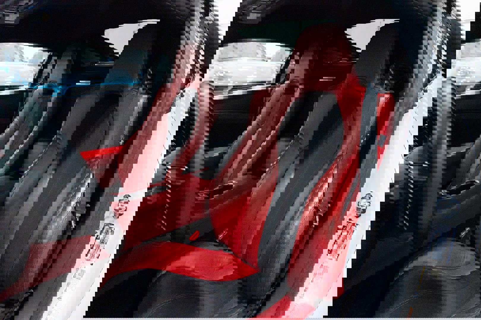 Used 2017 Acura NSX image 21