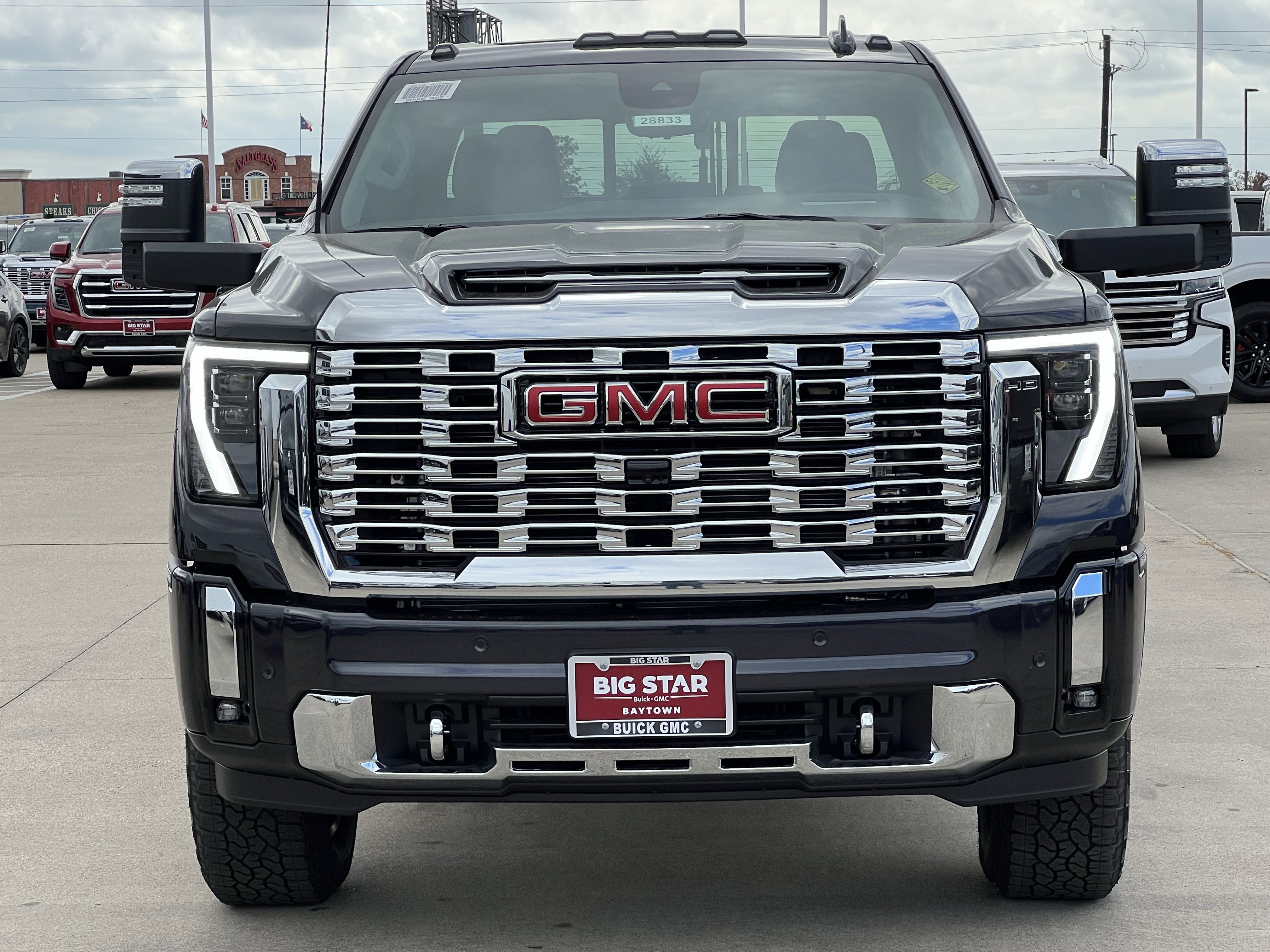 New 2026 GMC Sierra 2500 Denali w/ Denali Reserve Package image 6