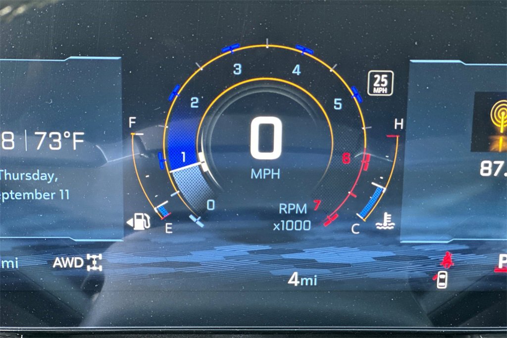 New 2026 Chevrolet Equinox LT w/ Convenience Package II image 29