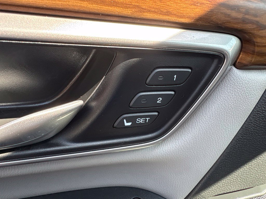 Used 2022 Honda CR-V EX-L image 12
