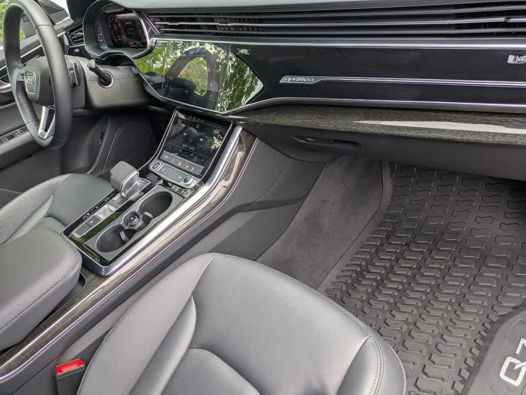 Used 2023 Audi Q7 2.0T Premium w/ Convenience Package AWD/4WD image 24