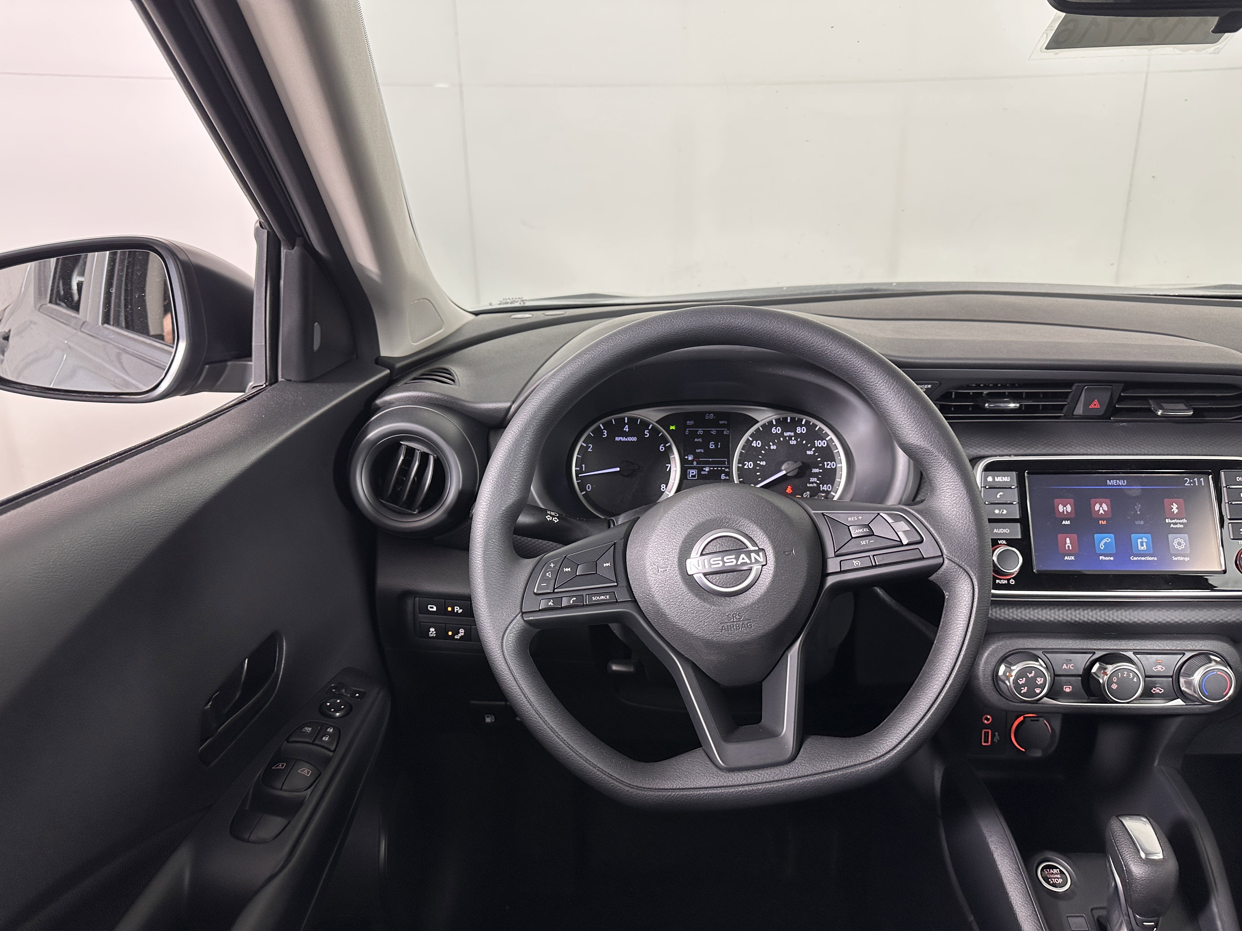 New 2025 Nissan Kicks Play S image 34