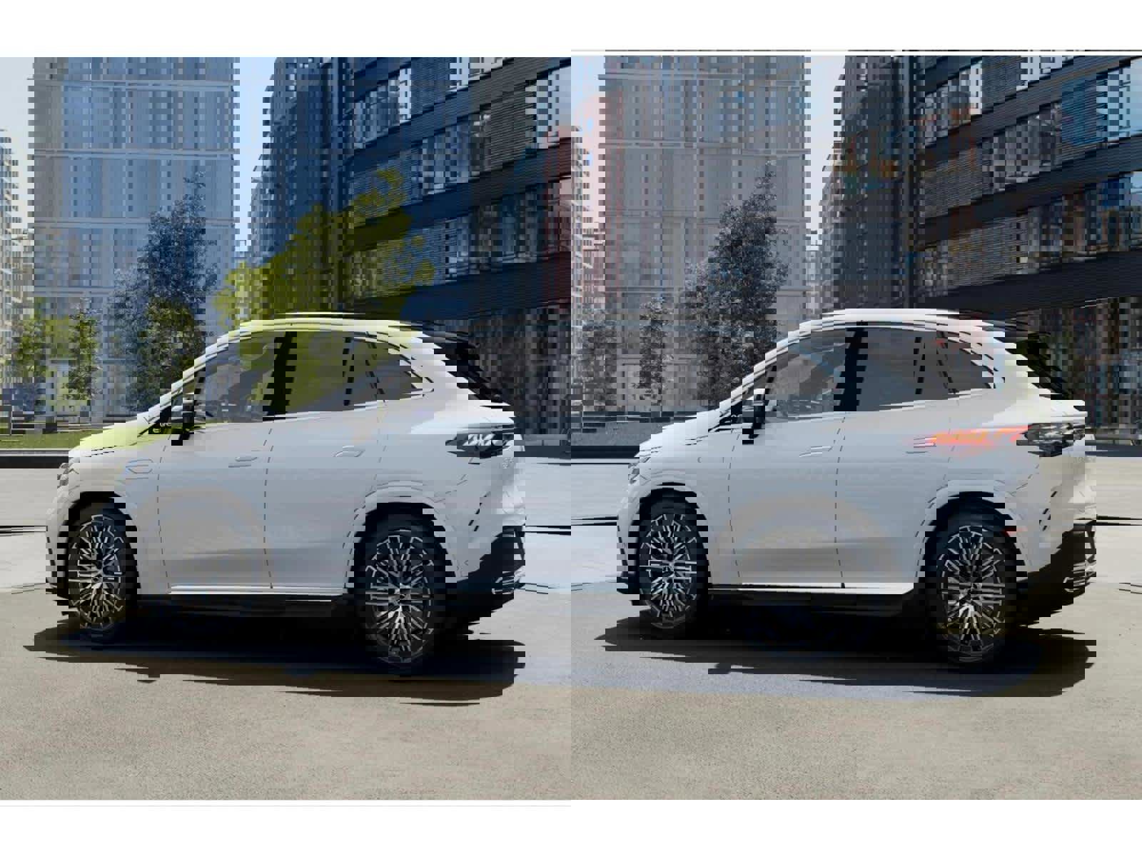 New 2026 Mercedes-Benz EQE 320 4MATIC SUV image 31