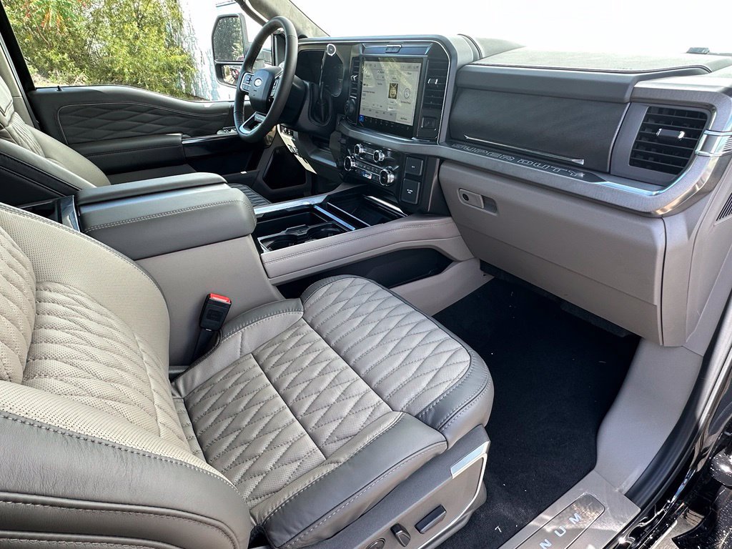 New 2027 Ford F250 Platinum w/ Platinum Plus Package AWD/4WD image 25
