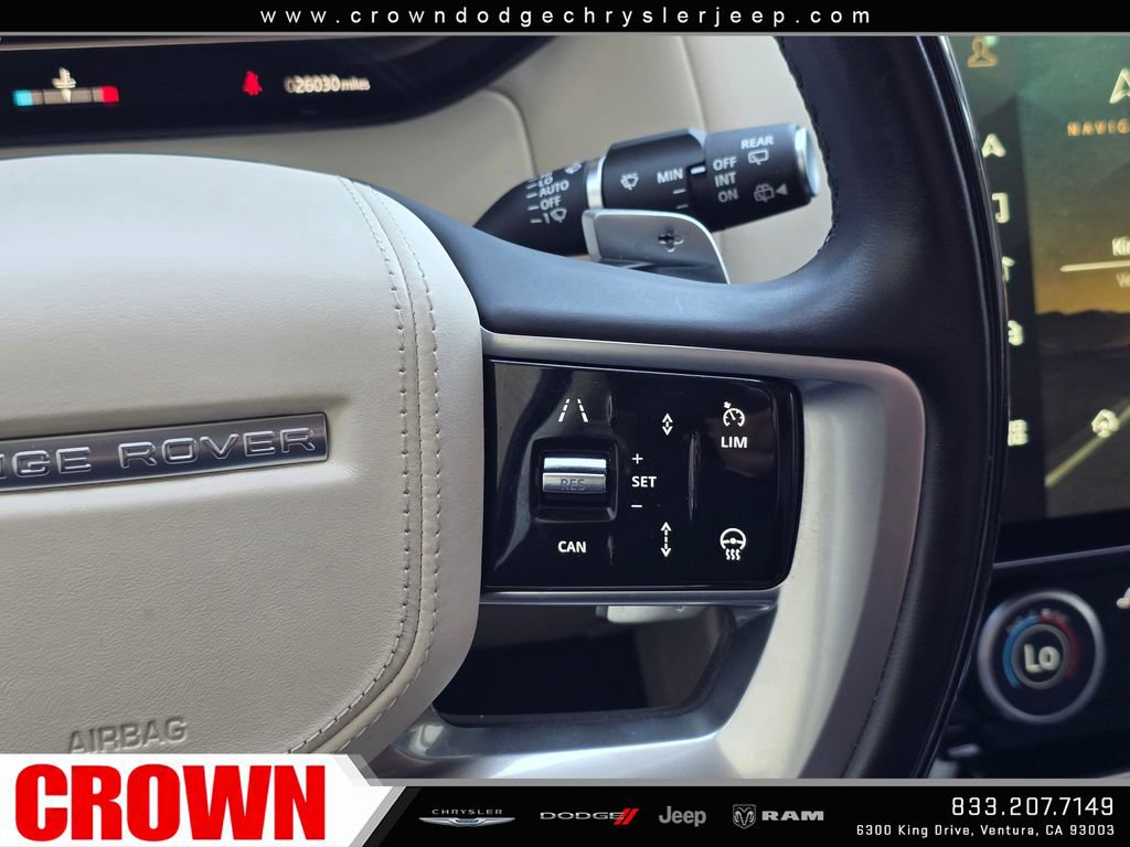 Used 2023 Land Rover Range Rover Long Wheelbase SE AWD/4WD image 40