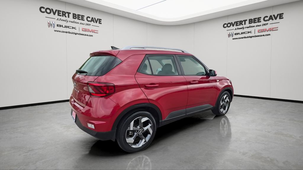 Used 2022 Hyundai Venue SEL image 9