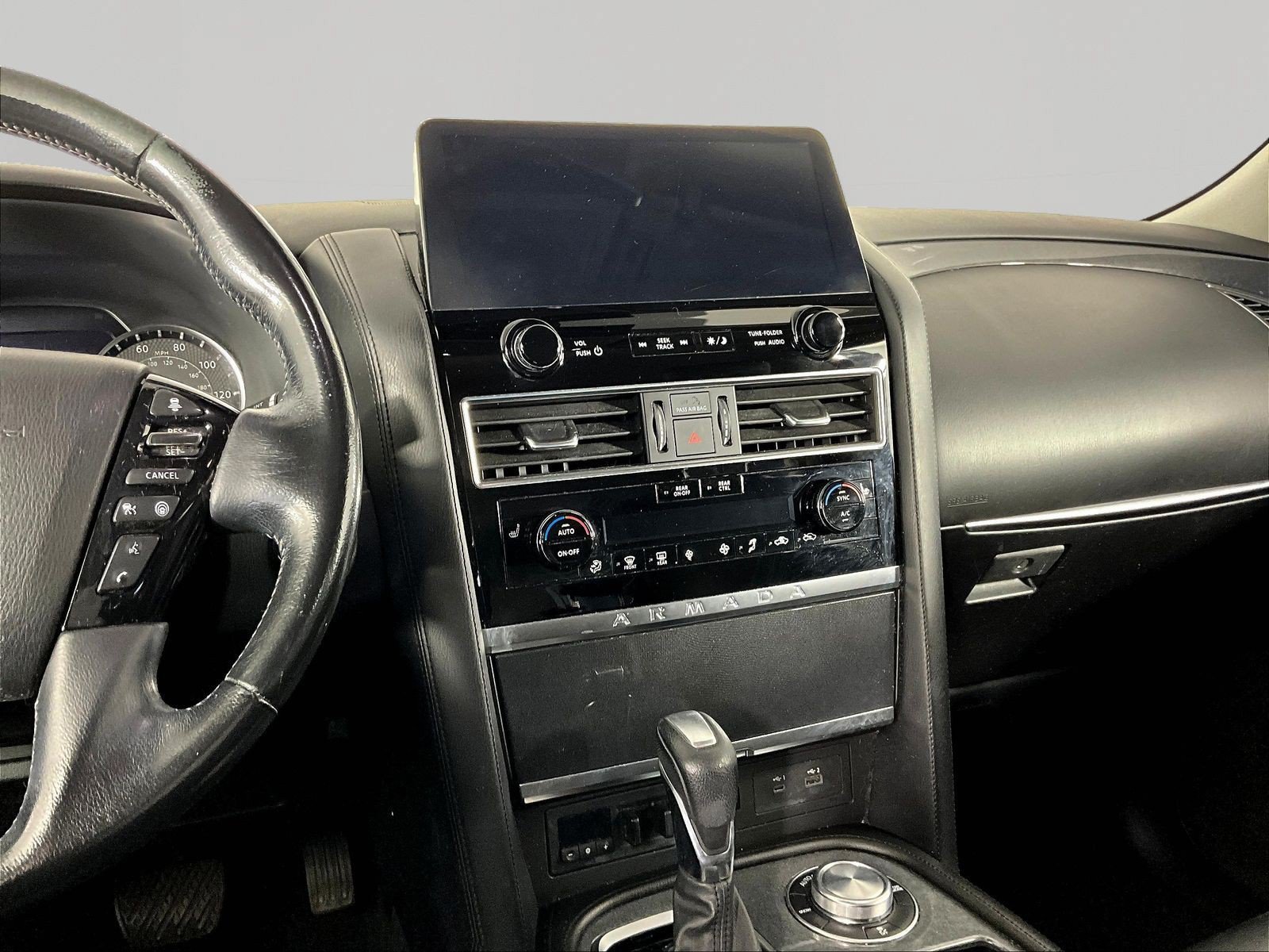 Used 2021 Nissan Armada SV AWD/4WD image 9