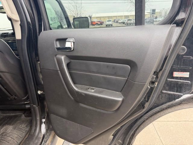 Used 2009 HUMMER H3 Alpha image 15