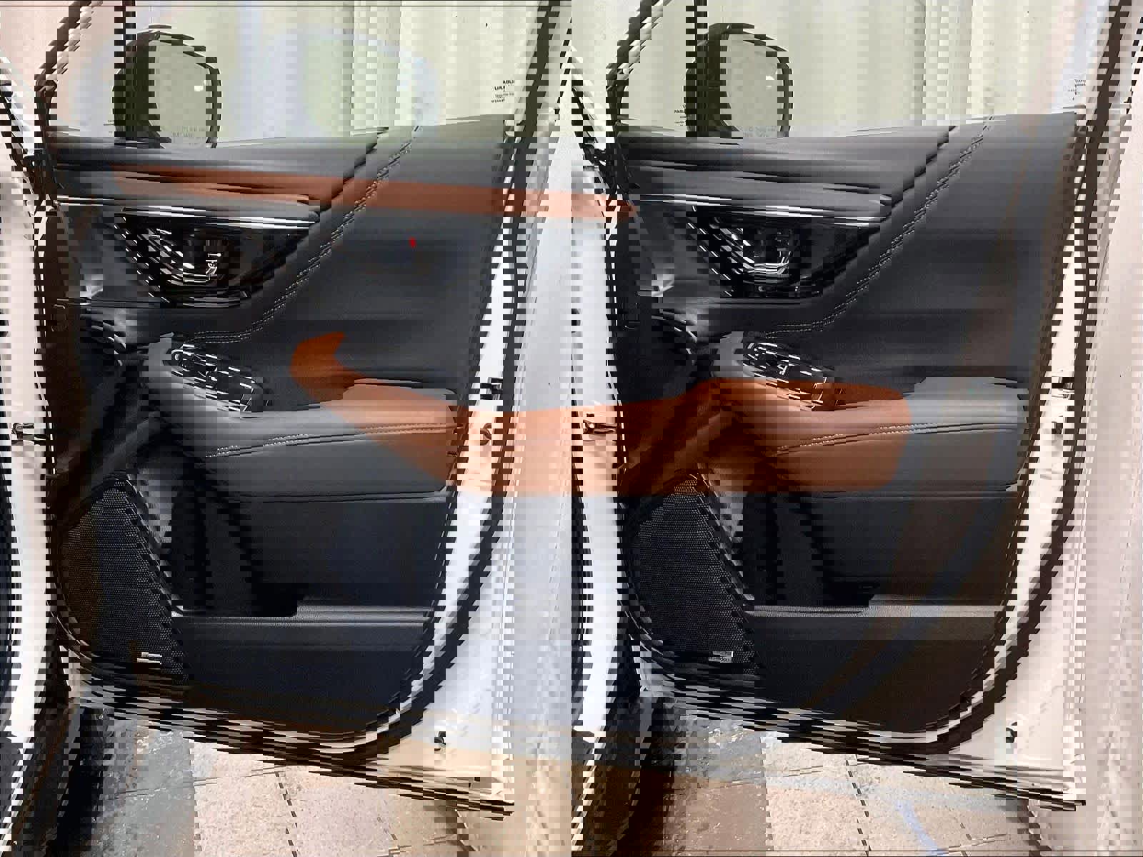 Used 2022 Subaru Outback Touring XT image 12