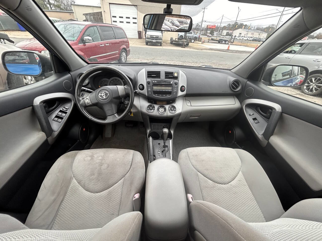 Used 2006 Toyota RAV4 Limited image 15