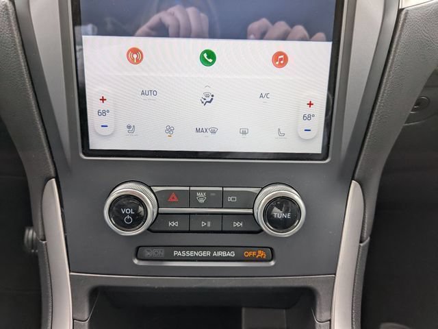 Used 2022 Ford Edge SEL w/ Convenience Package AWD/4WD image 3