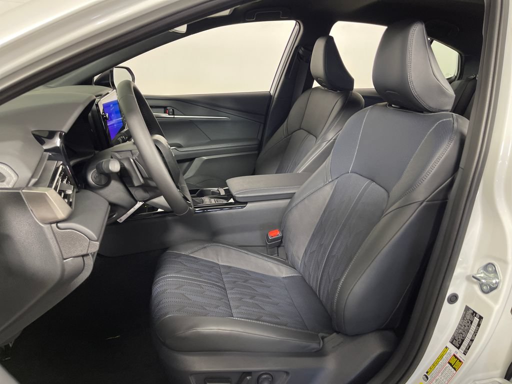 New 2026 Toyota Camry XSE FWD image 12