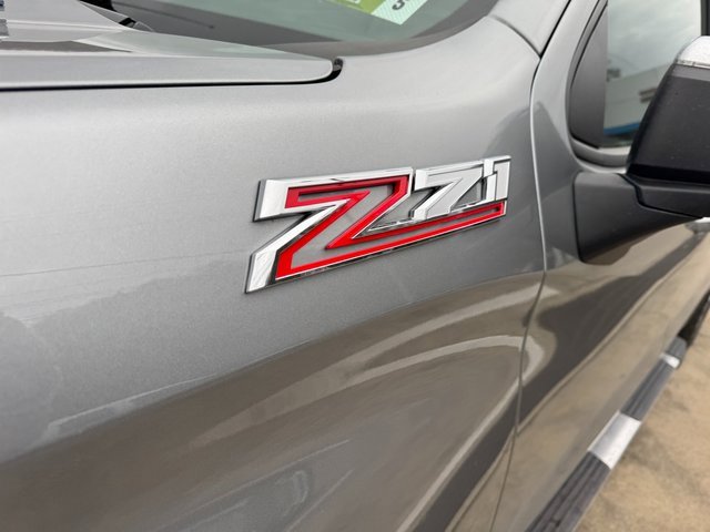 Used 2024 Chevrolet Silverado 1500 LT w/ Z71 Off-Road Package image 28