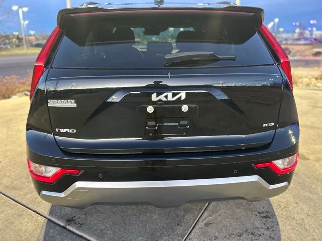 Used 2023 Kia Niro EX Touring image 7