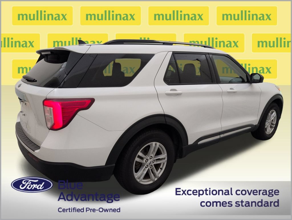 Certified 2021 Ford Explorer XLT w/ Equipment Group 202A RWD image 3