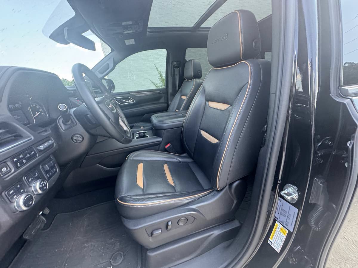 Used 2021 GMC Yukon AT4 AWD/4WD image 6