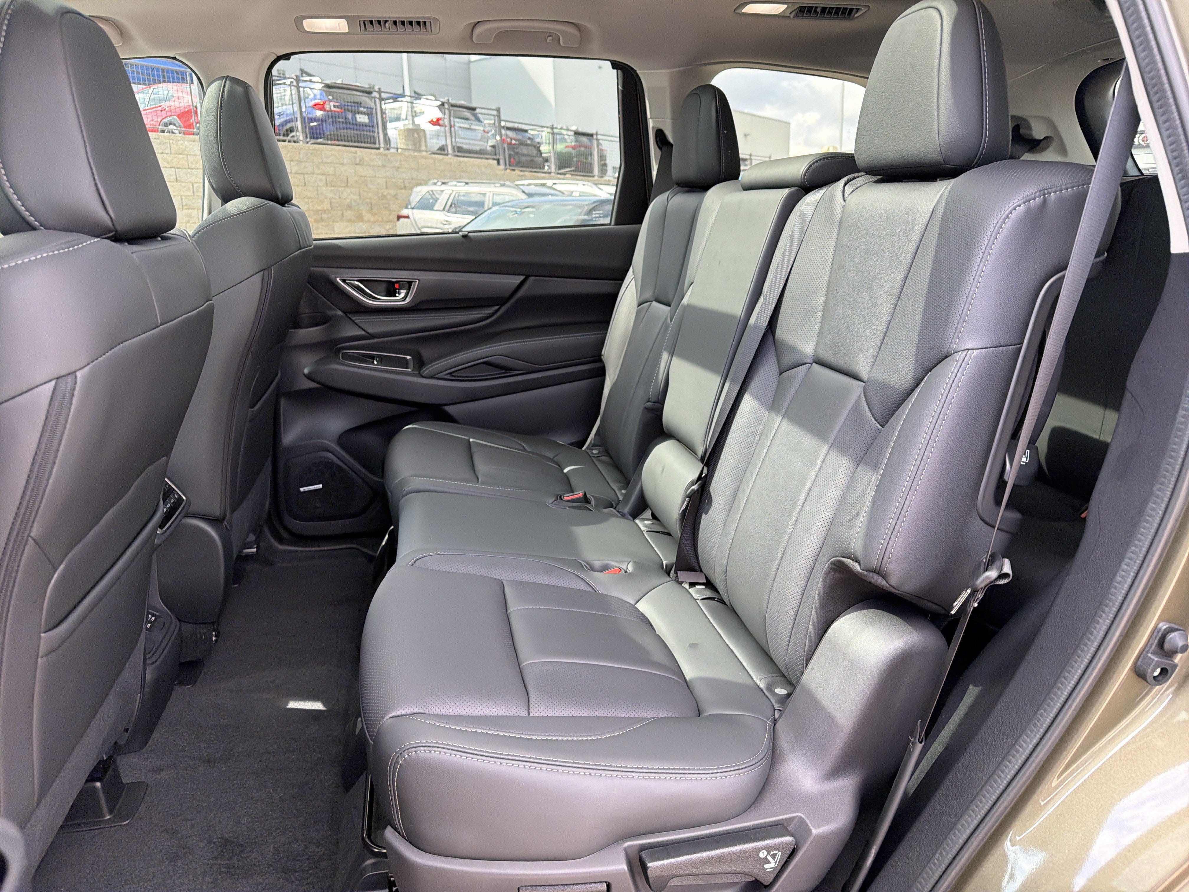 New 2027 Subaru Ascent Limited AWD/4WD image 28