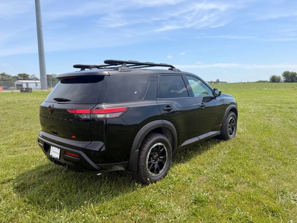 New 2026 Nissan Pathfinder Rock Creek AWD/4WD image 5