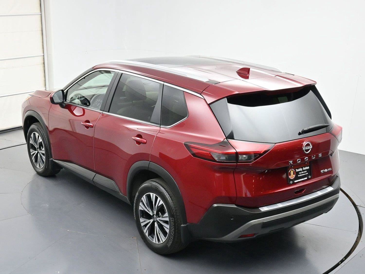 Used 2023 Nissan Rogue SV w/ SV Premium B Package AWD/4WD image 32