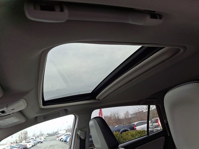 Used 2017 Toyota RAV4 Limited w/ Advanced Technology Package image 14