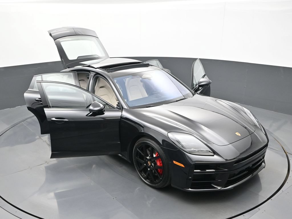 New 2026 Porsche Panamera GTS AWD/4WD image 33
